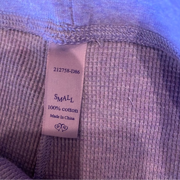 Victoria's Secret Pajama set; NWT; Size S - Picture 2 of 5